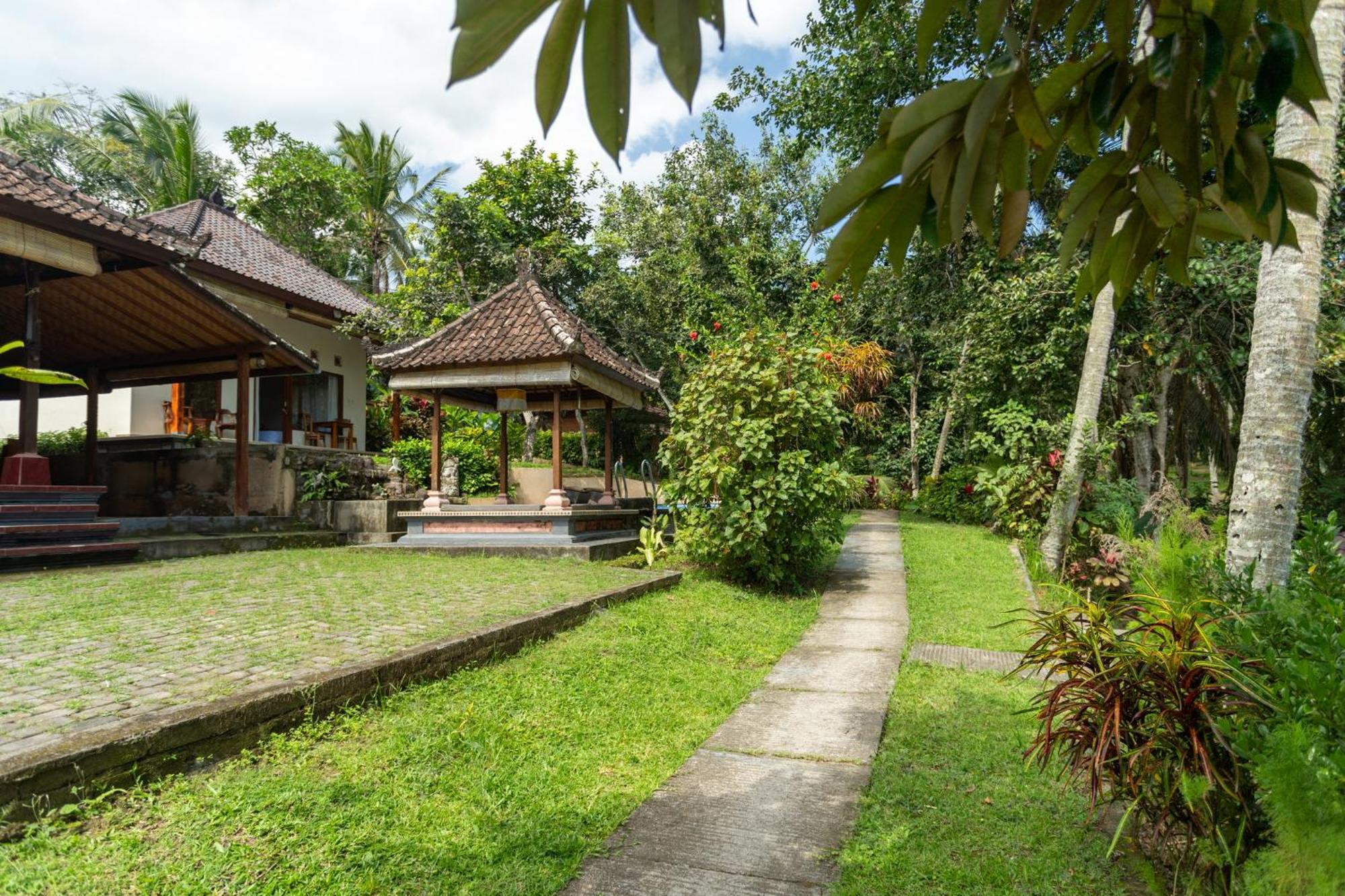 Pondok Hari Baik Balian Ngoại thất bức ảnh